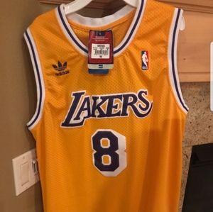 throwback KOBE #8 jersey